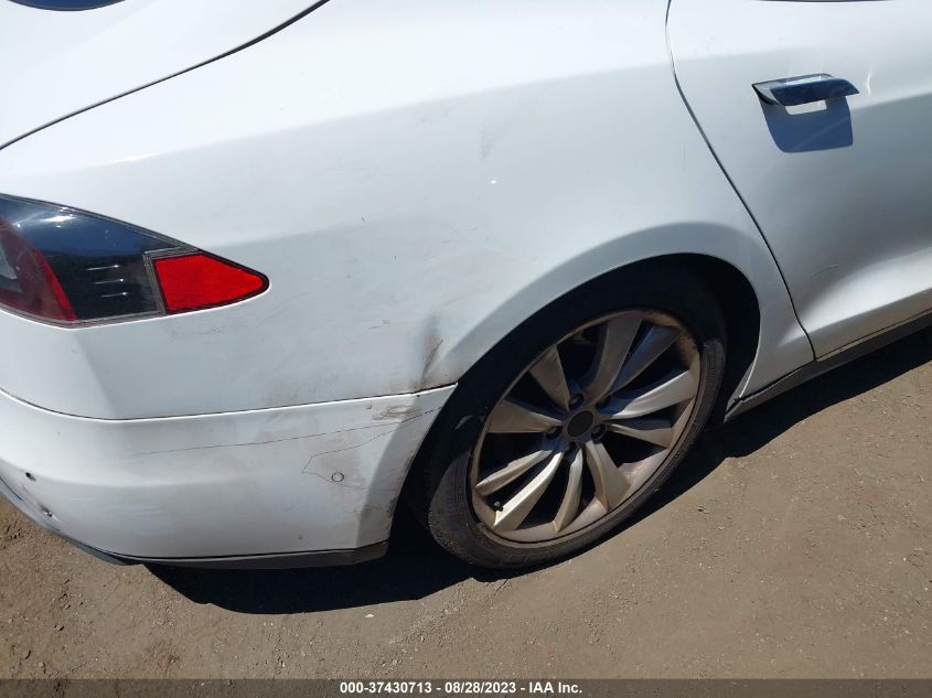 2016 TESLA MODEL S - 5YJSA1E20GF122262