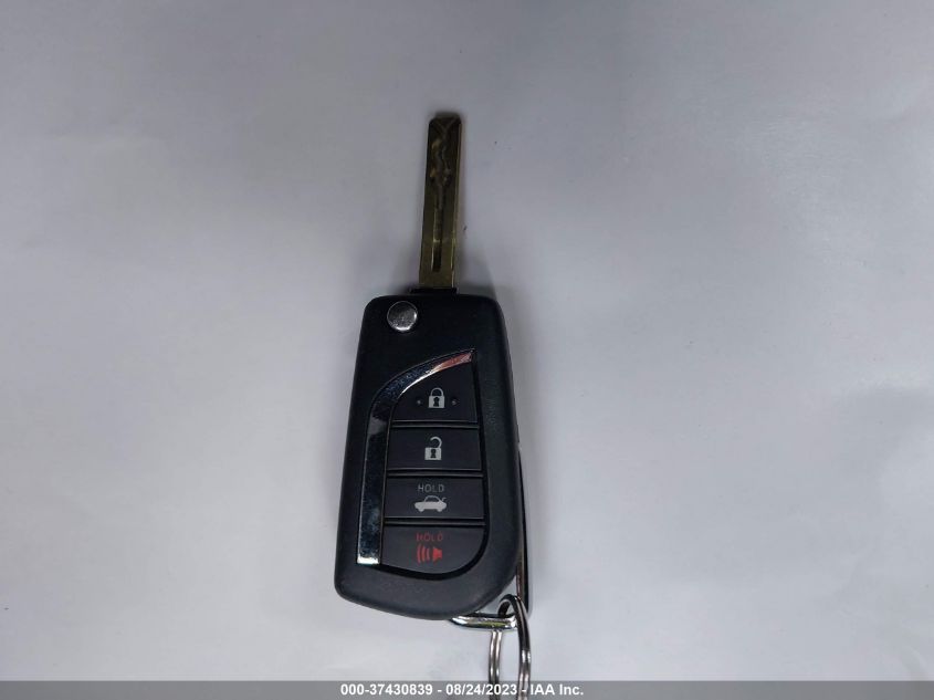 2021 TOYOTA CAMRY SE - 4T1G11AK2MU413193