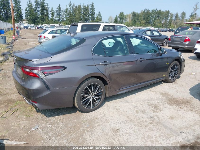 2021 TOYOTA CAMRY SE - 4T1G11AK2MU413193