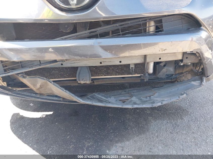 2018 TOYOTA RAV4 LE - JTMZFREV7JJ737500