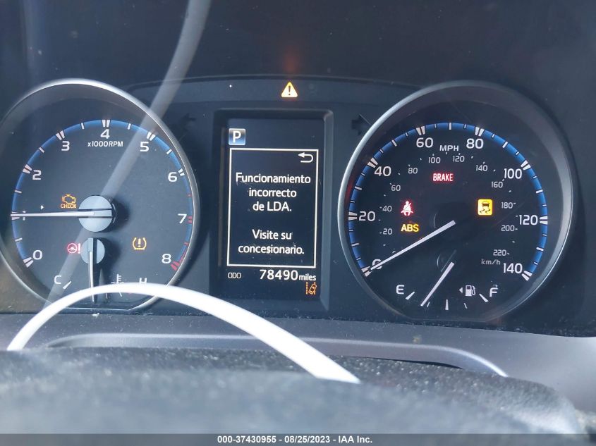 2018 TOYOTA RAV4 LE - JTMZFREV7JJ737500