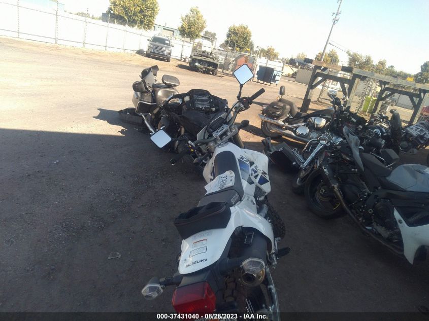2022 SUZUKI DR-Z400 SM JS1SK44A1N7102722