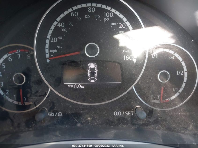 2015 VOLKSWAGEN BEETLE CONVERTIBLE 1.8T 3VW517AT3FM811069