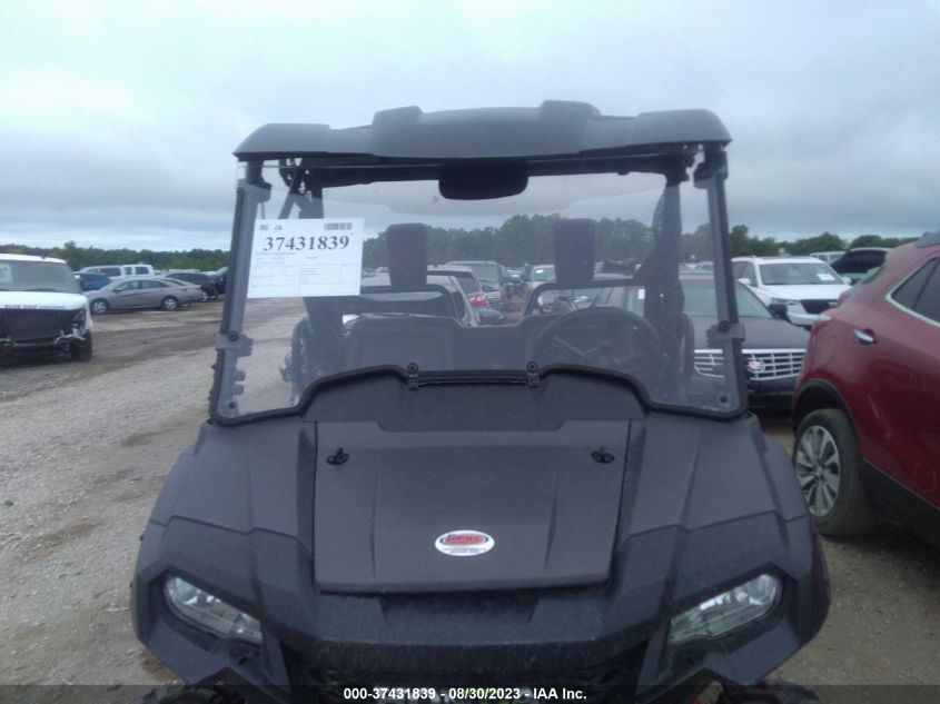 2018 HONDA SXS700 M2 1HFVE02E9J4401319