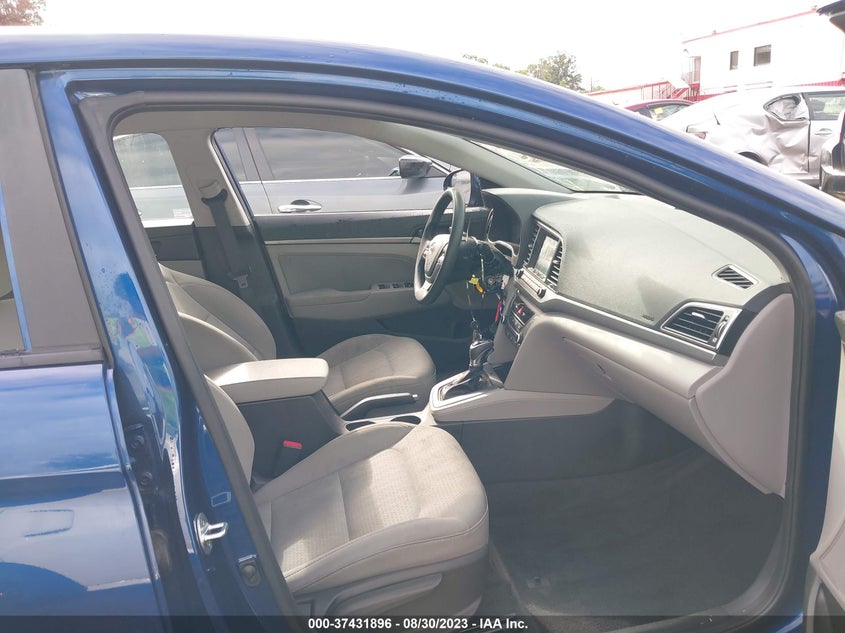 VIN 5NPD84LF2HH154127 2017 HYUNDAI ELANTRA SE