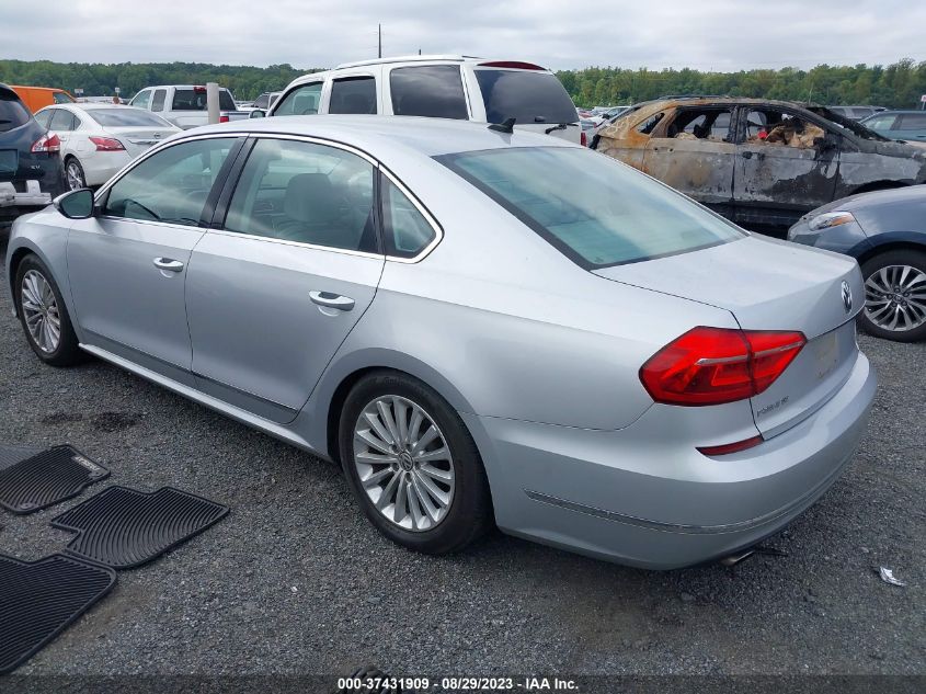 2016 VOLKSWAGEN PASSAT SE - 1VWBT7A33GC011324
