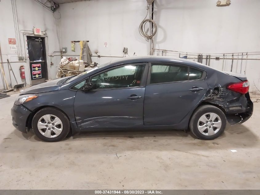 2016 KIA FORTE LX - KNAFK4A62G5614783