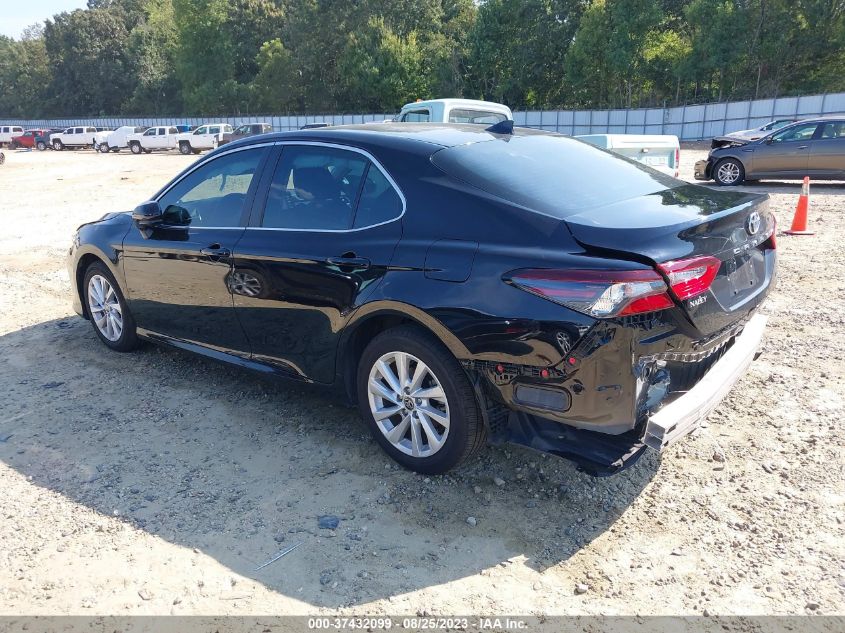 2023 TOYOTA CAMRY LE - 4T1C11AK1PU082013