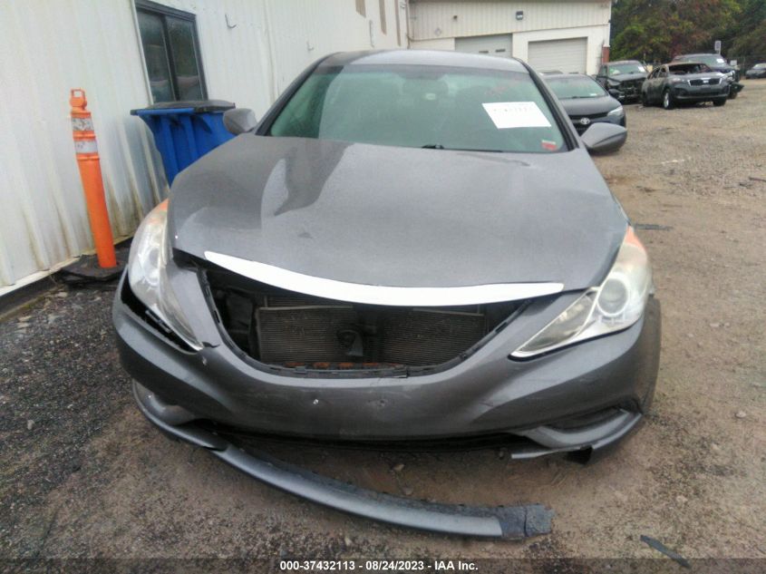 2013 HYUNDAI SONATA GLS PZEV - 5NPEB4AC1DH719749