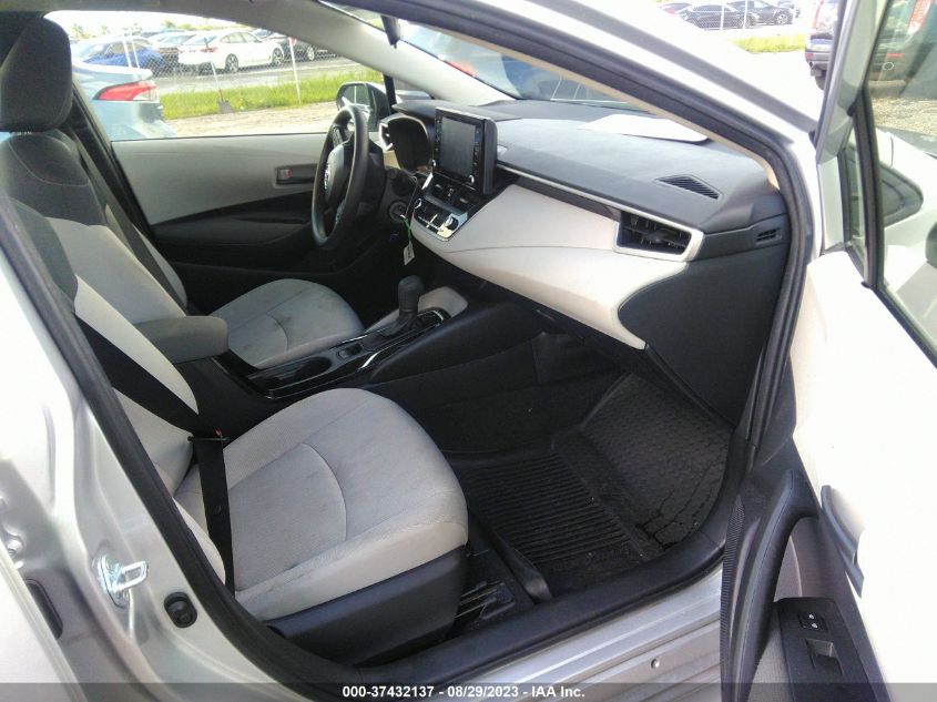2022 TOYOTA COROLLA LE - JTDEPMAE7N3021047