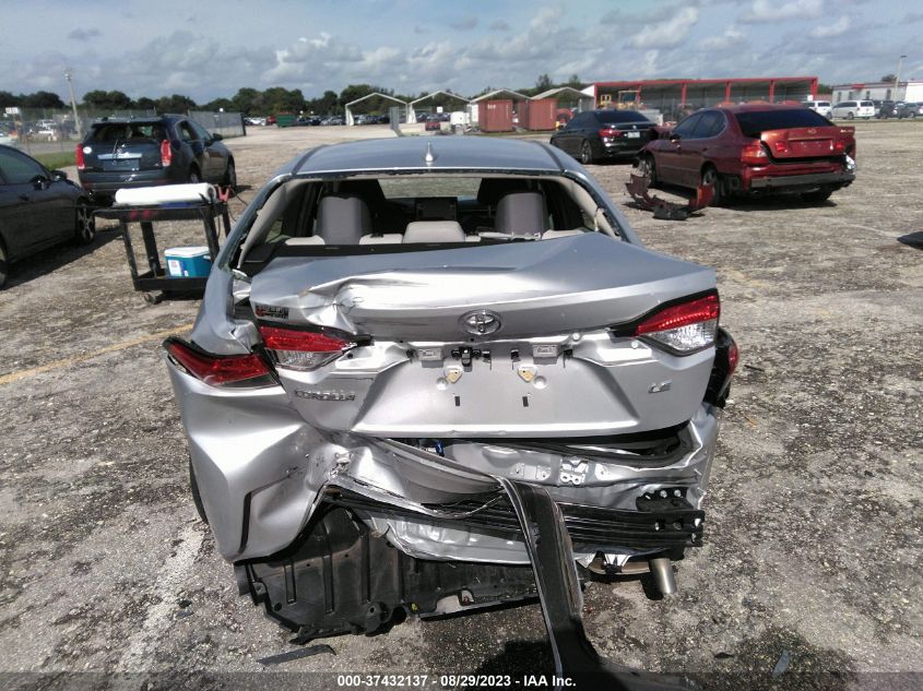 2022 TOYOTA COROLLA LE - JTDEPMAE7N3021047