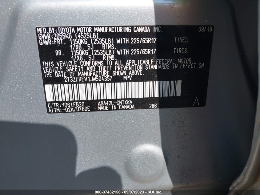 VIN 2T3ZFREV1JW504357 2018 TOYOTA RAV4 LE