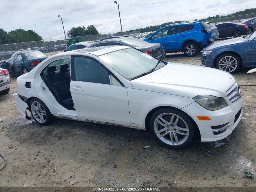 2013 MERCEDES-BENZ C-CLASS C 300 - WDDGF8AB7DA809531
