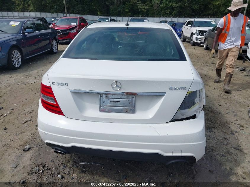 2013 MERCEDES-BENZ C-CLASS C 300 - WDDGF8AB7DA809531
