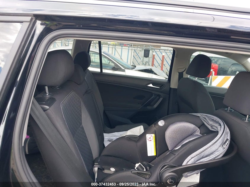 VIN 3VV1B7AX2MM016370 2021 VOLKSWAGEN TIGUAN S