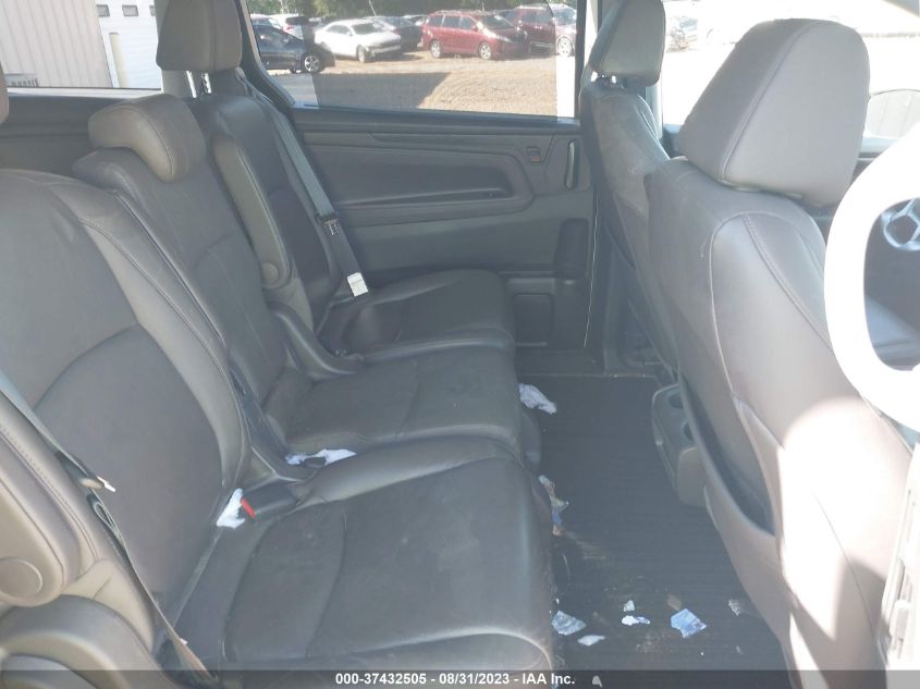 5FNRL6H72JB081122 2018 HONDA ODYSSEY, photo no. 8