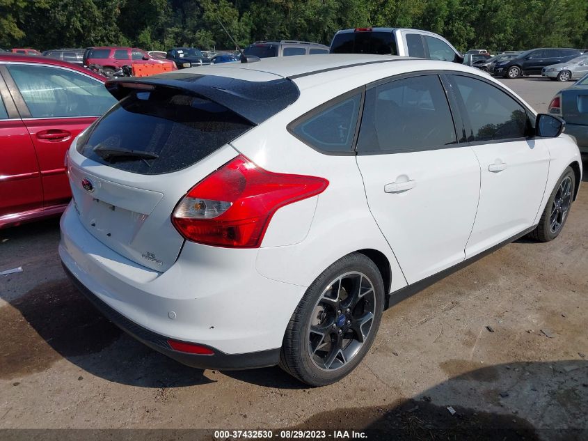 2014 FORD FOCUS SE - 1FADP3K2XEL175543