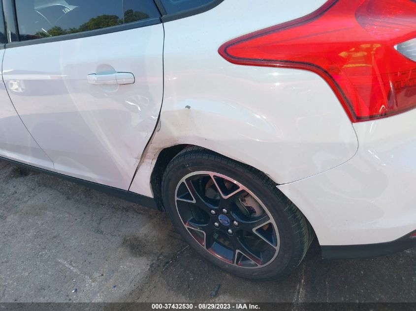 2014 FORD FOCUS SE - 1FADP3K2XEL175543