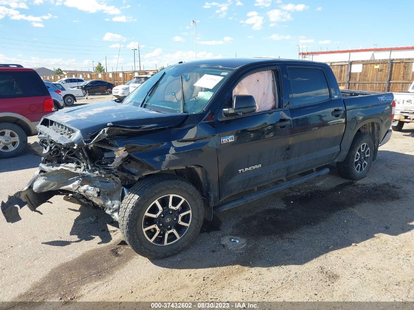 2018 TOYOTA TUNDRA SR5 5.7L V8 - 5TFDY5F15JX749702