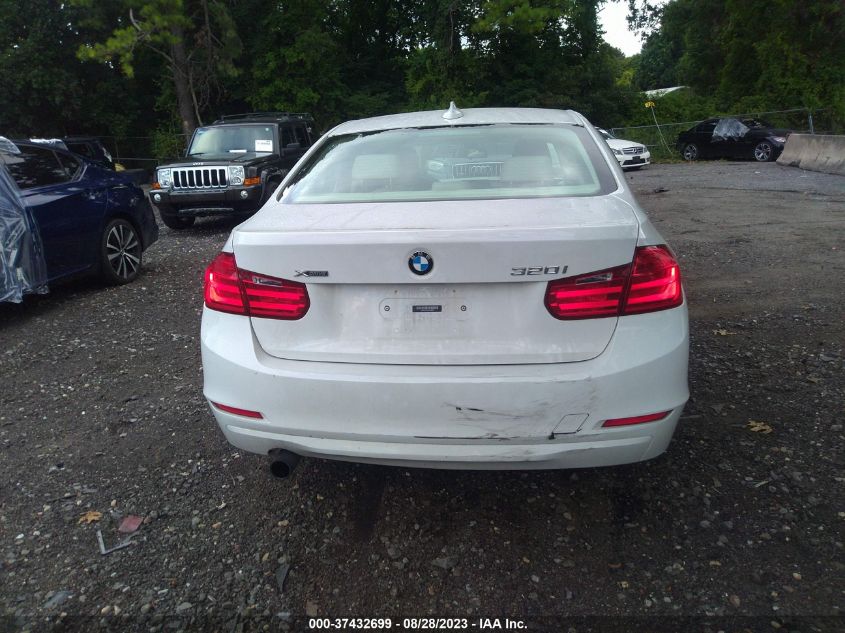 2014 BMW 3 SERIES 320I XDRIVE - WBA3C3C5XEF986989