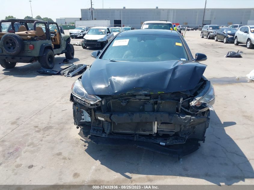 2018 HYUNDAI SONATA LIMITED - 5NPE34AB4JH675620