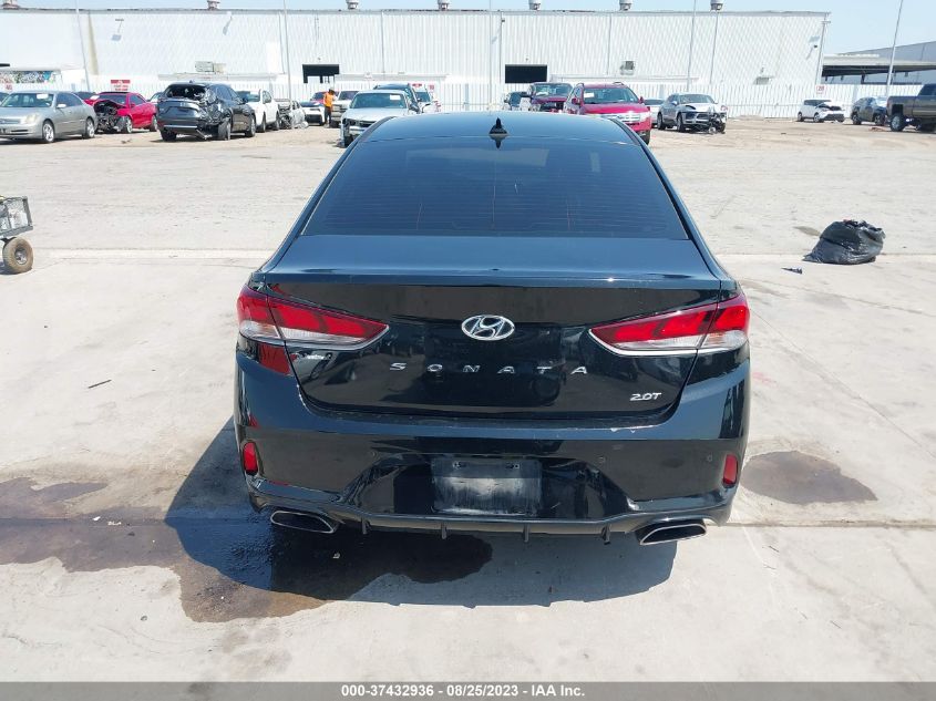 2018 HYUNDAI SONATA LIMITED - 5NPE34AB4JH675620