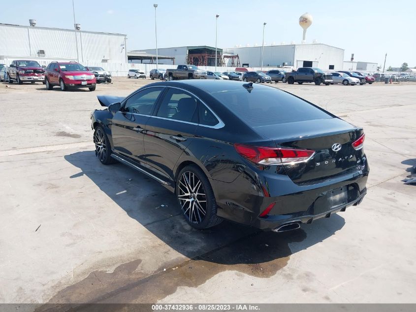 2018 HYUNDAI SONATA LIMITED - 5NPE34AB4JH675620