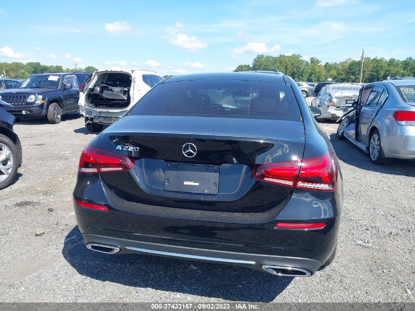 2021 MERCEDES-BENZ A-CLASS A 220 W1K3G4EBXMJ266433