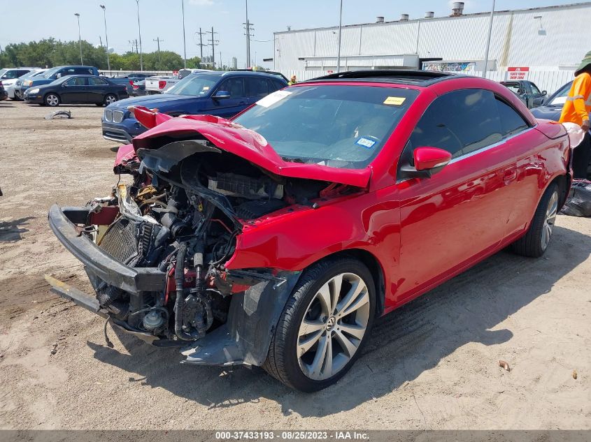 2013 VOLKSWAGEN EOS LUX WVWFW8AH2DV008606