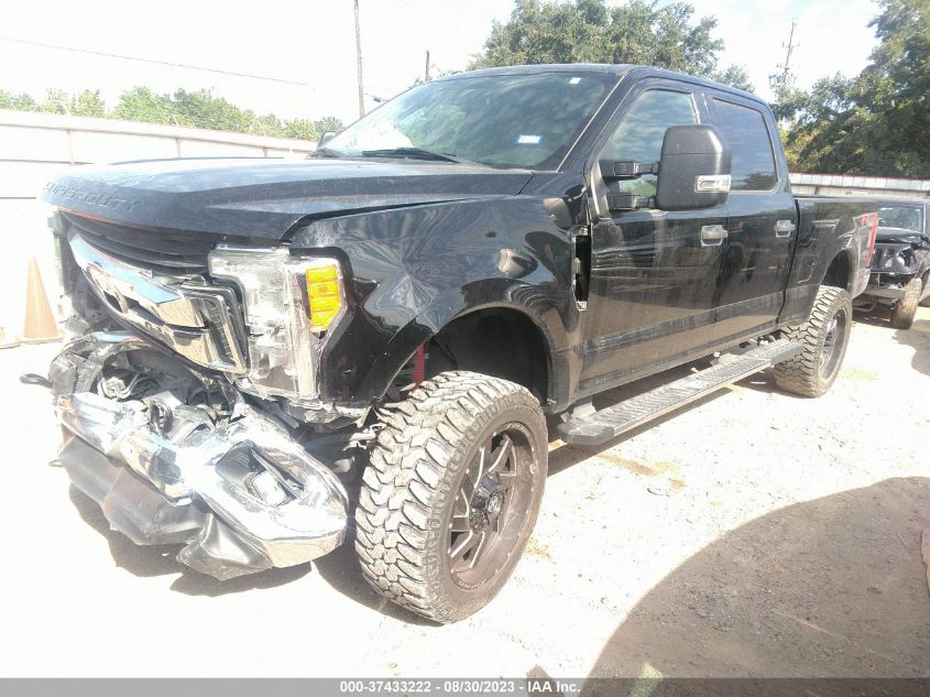 2017 FORD SUPER DUTY F-250 SRW LARIAT/PLATINUM - 1FT7W2B65HEF45698