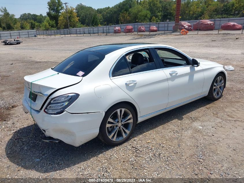 55SWF4JB0GU177142 2016 MERCEDES-BENZ C-CLASS, photo no. 4