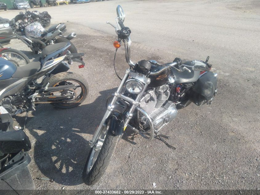 2010 HARLEY-DAVIDSON XL883 L - 1HD4CR21XAC401685
