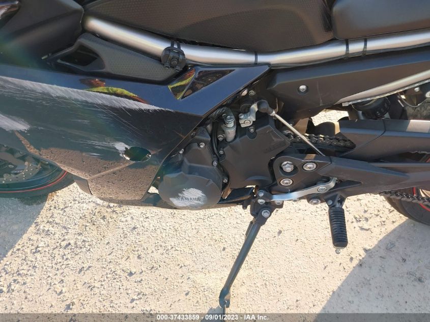 2014 YAMAHA FZ6 R - JYARJ18E2EA013162