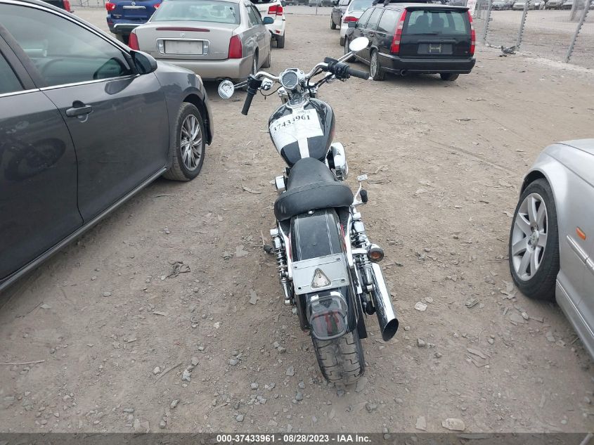 2009 HARLEY-DAVIDSON XL1200 C - 1HD1CT3129K402183