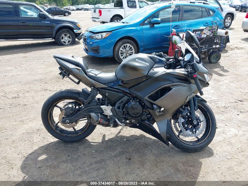 2023 KAWASAKI EX650 R - ML5EXER11PDA89510