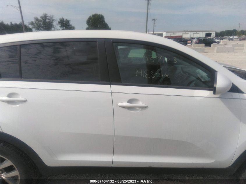 2016 KIA SPORTAGE LX - KNDPBCAC4G7870242