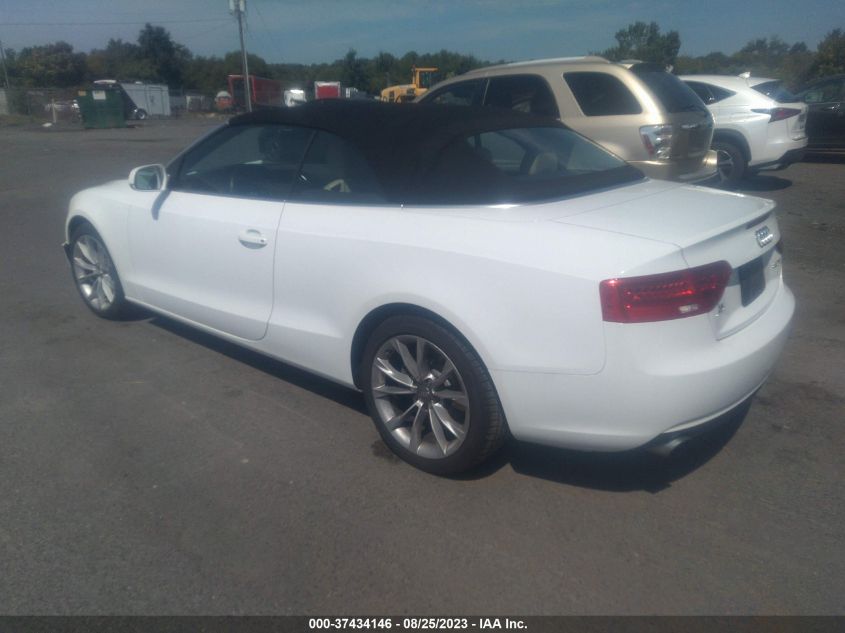 2013 AUDI A5 PREMIUM - WAUAFAFH5DN006789
