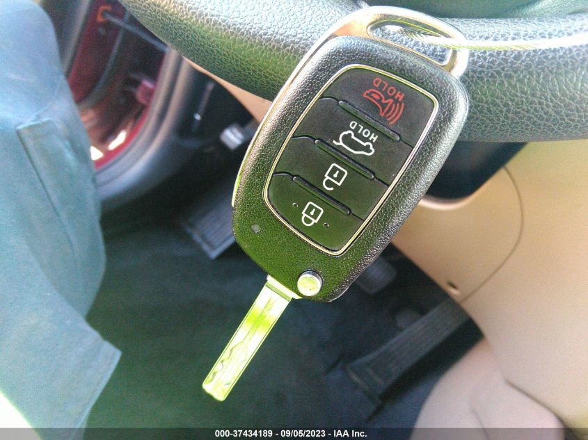 2018 HYUNDAI TUCSON SEL - KM8J3CA44JU649000