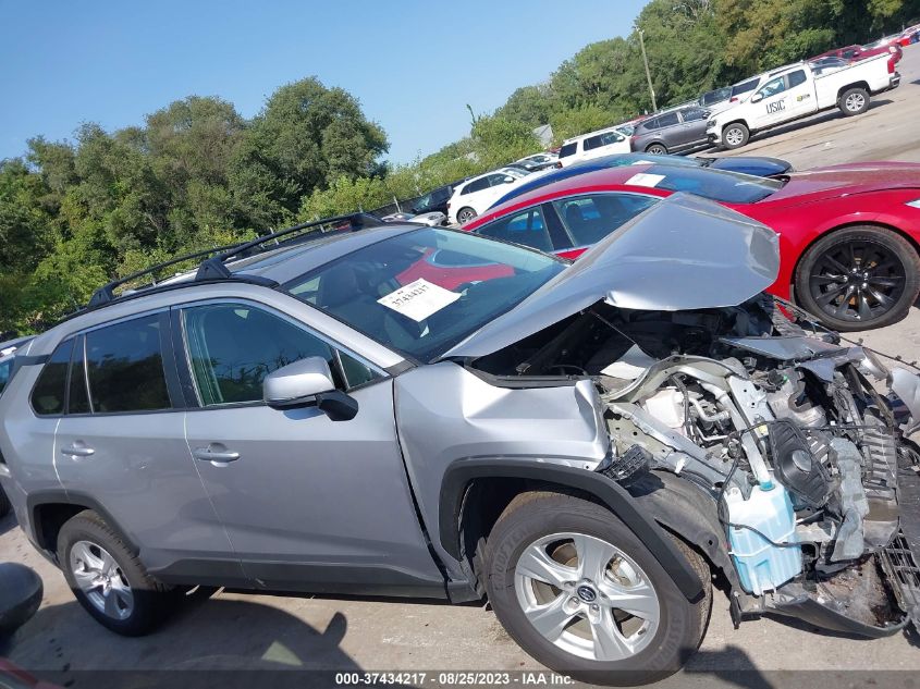 2020 TOYOTA RAV4 XLE - 2T3P1RFVXLC065930