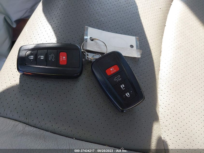 2020 TOYOTA RAV4 XLE - 2T3P1RFVXLC065930