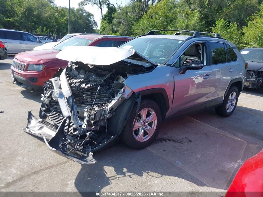 2020 TOYOTA RAV4 XLE - 2T3P1RFVXLC065930