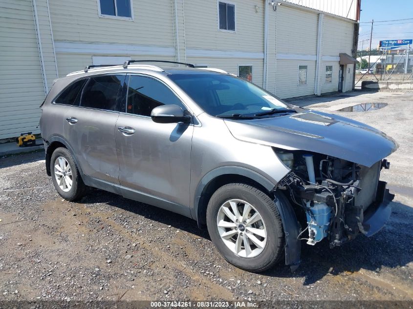 2019 KIA SORENTO LX - 5XYPG4A37KG473823