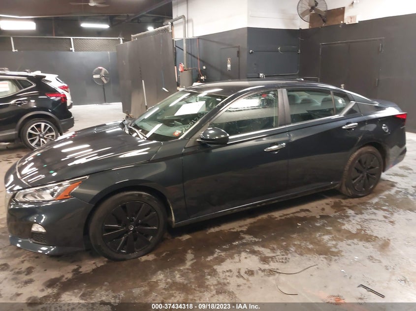 VIN 1N4BL4DV2NN330249 2022 NISSAN ALTIMA 2.5 SV