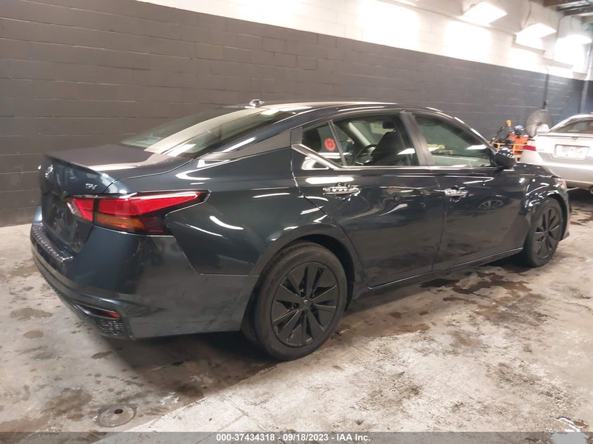 VIN 1N4BL4DV2NN330249 2022 NISSAN ALTIMA 2.5 SV