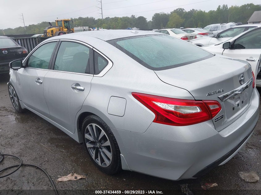 VIN 1N4AL3AP4HC155028 2017 NISSAN ALTIMA 2.5 SV