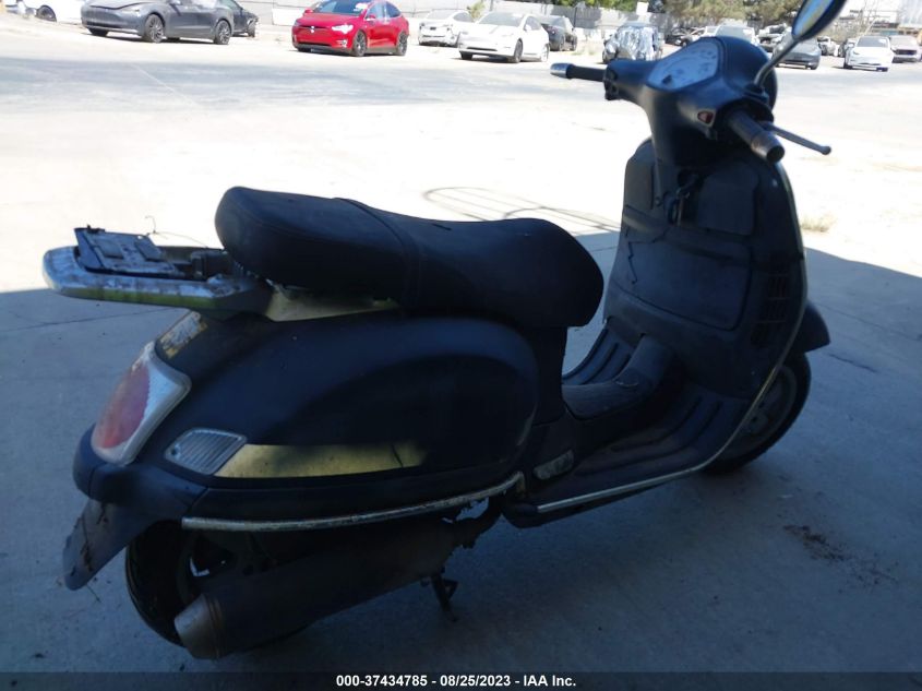 2005 VESPA GRANTURISMO 200 ZAPM319K255004031