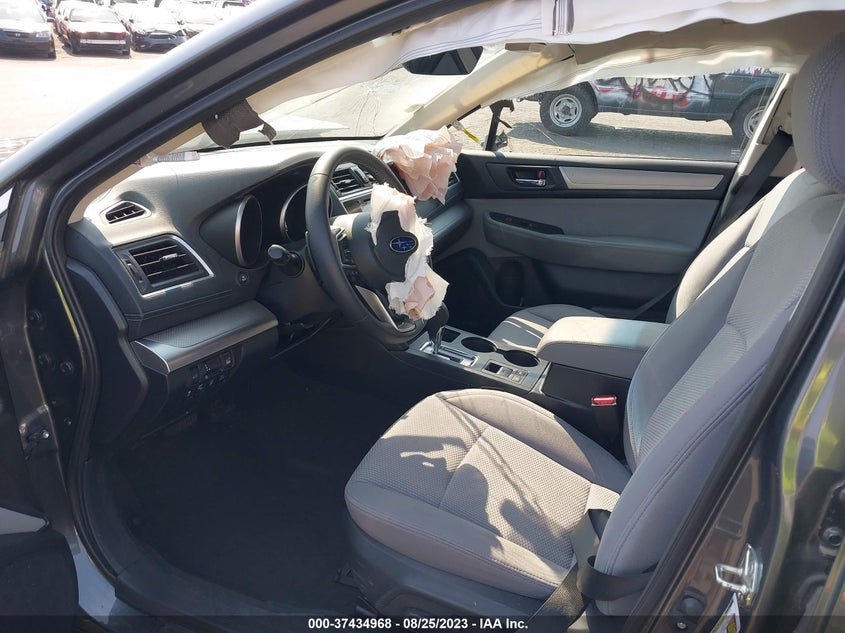 VIN 4S4BSAFC8J3374863 2018 SUBARU OUTBACK PREMIUM