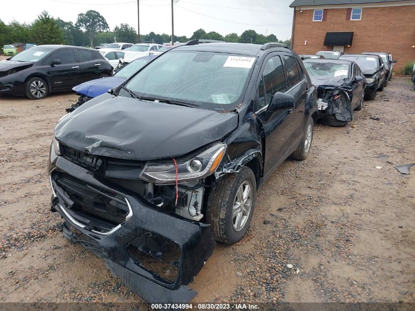 3GNCJLSB6LL223703 Chevrolet Trax LT 2