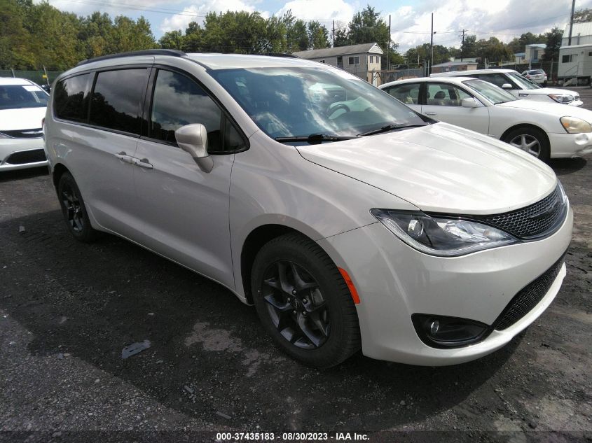 2020 CHRYSLER PACIFICA TOURING L PLUS - 2C4RC1EG6LR282987