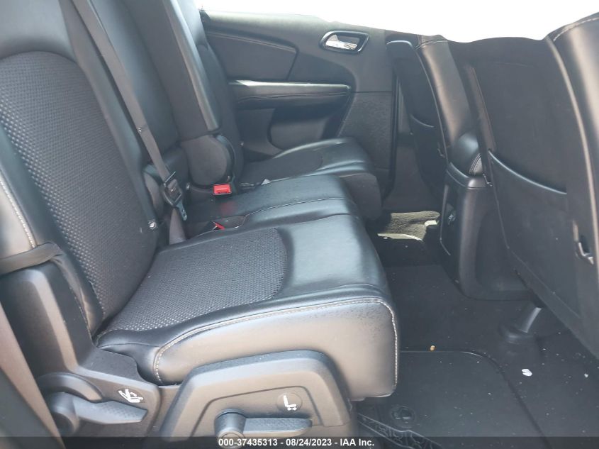 2019 DODGE JOURNEY CROSSROAD - 3C4PDCGB7KT821369